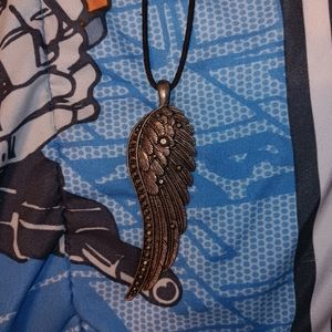 Angel wing necklace